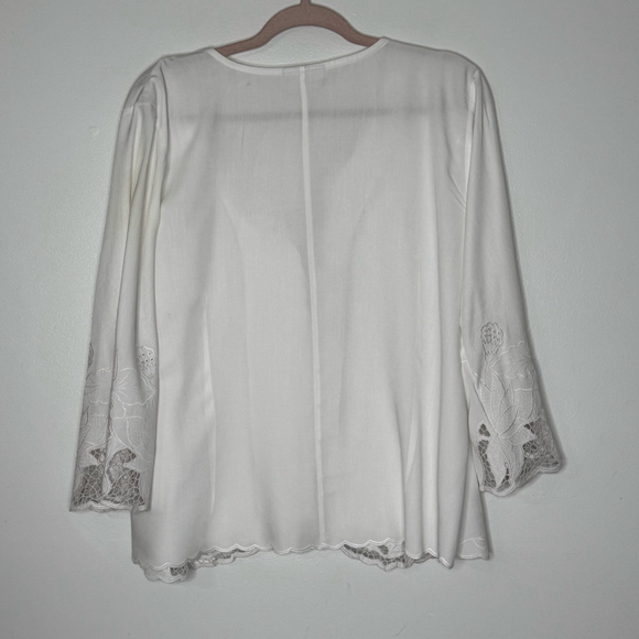 Soft Surroundings Half Moon Bay White Button Lace Bell Sleeve Top Size XL - Picture 5 of 5